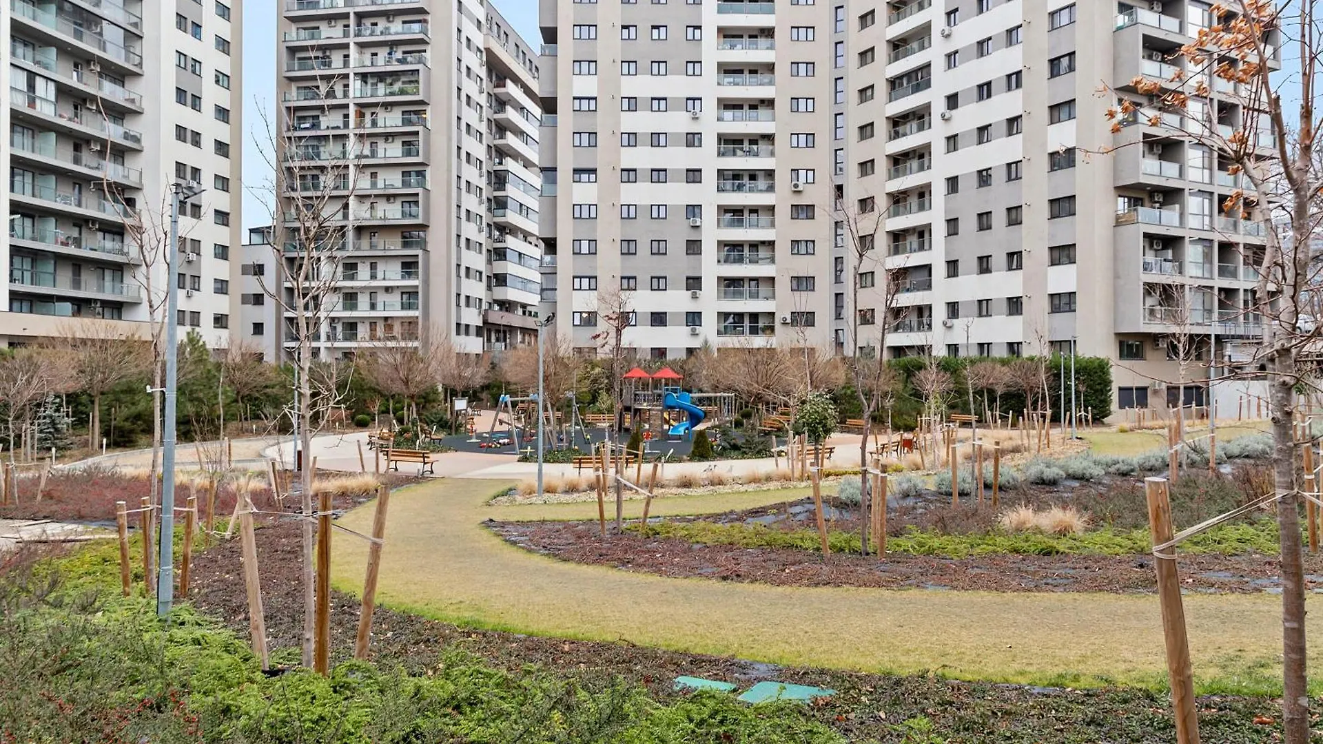 Mido Park Apartment With Private Parking & Self Check-In Bucharest