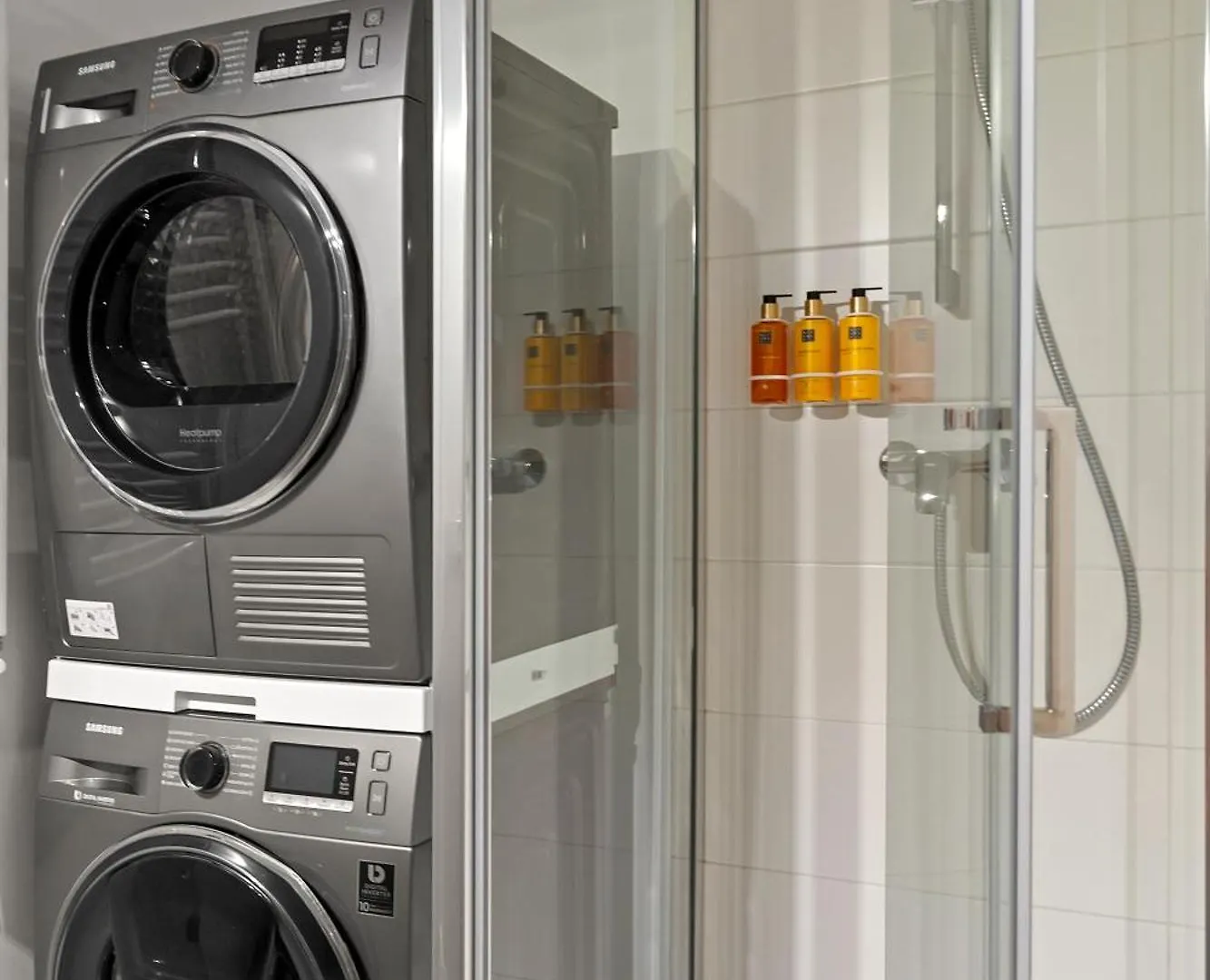 Mido Park Apartment With Private Parking & Self Check-In Bucharest