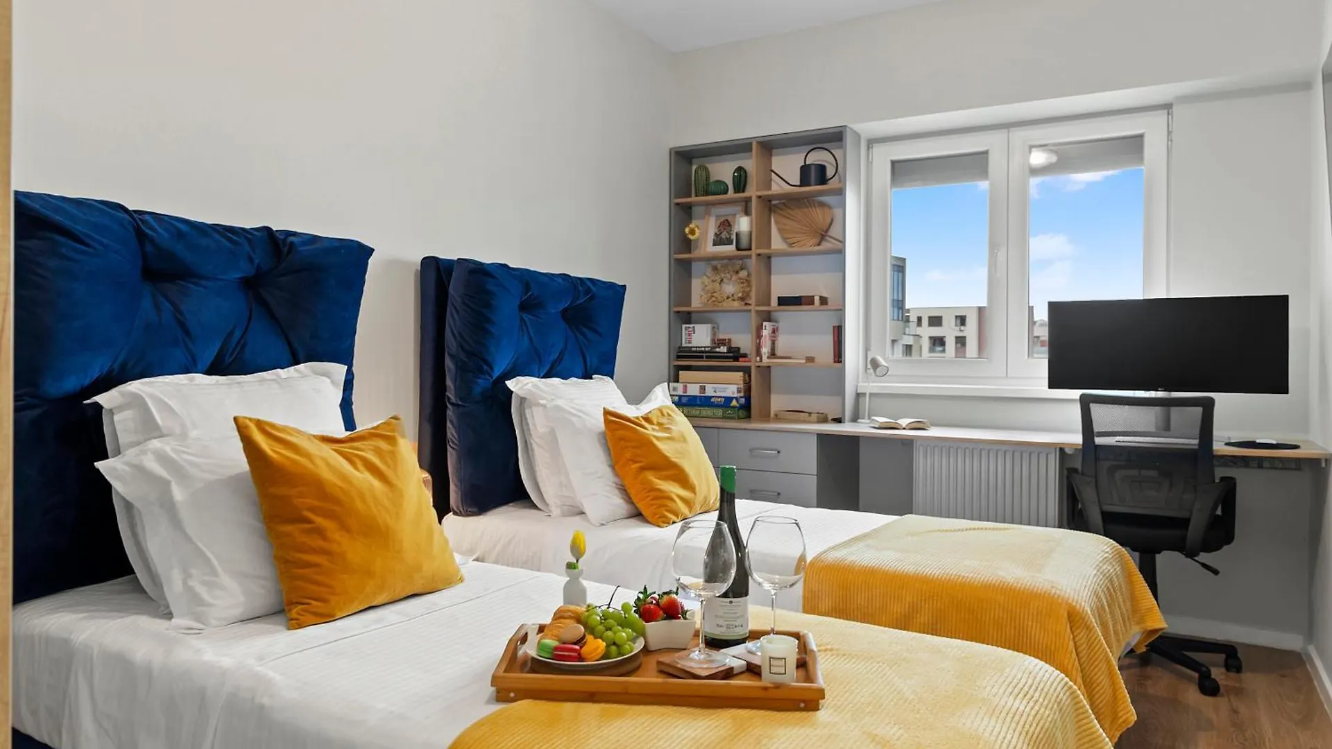 Mido Park Apartment With Private Parking & Self Check-In Bucharest