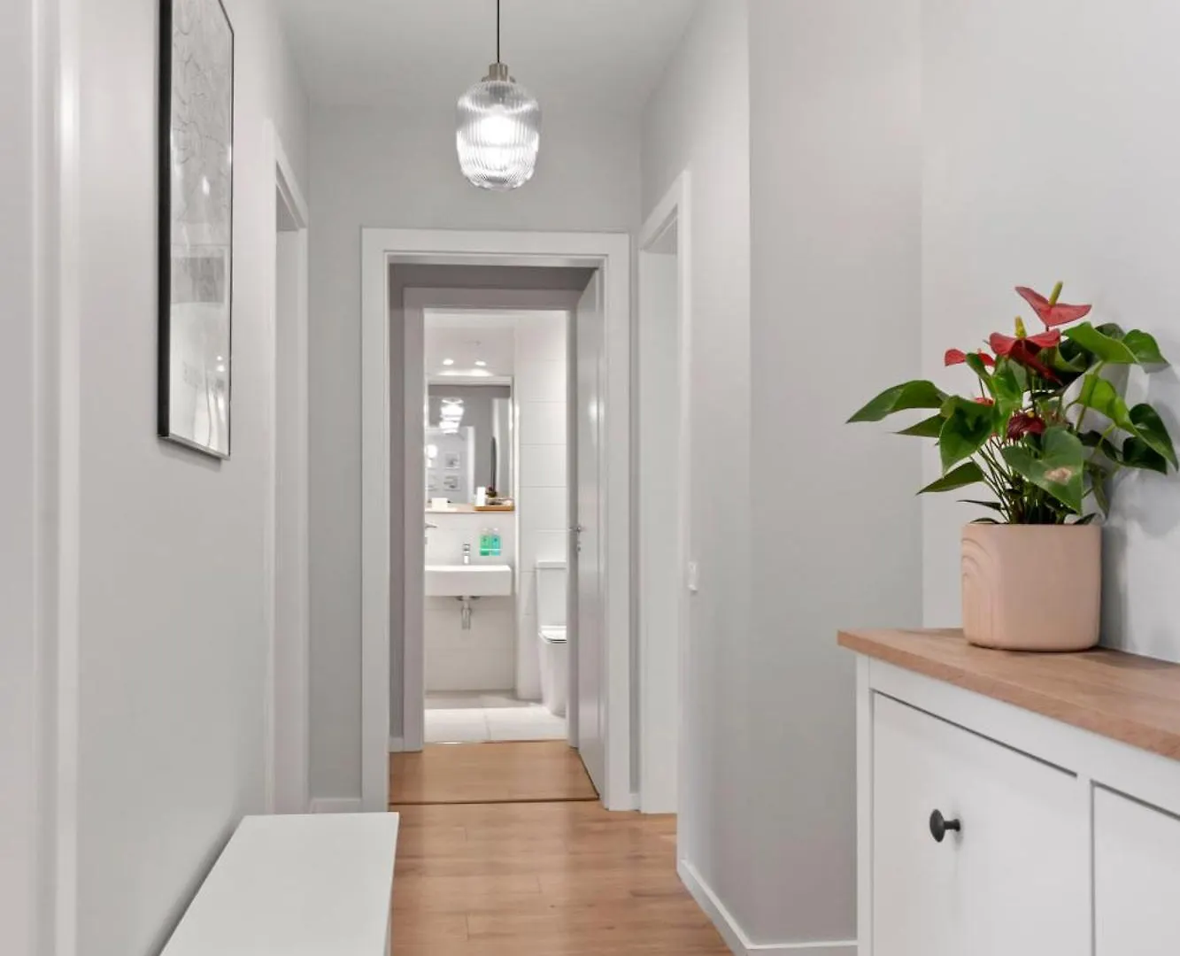 Mido Park Apartment With Private Parking & Self Check-In Bucharest