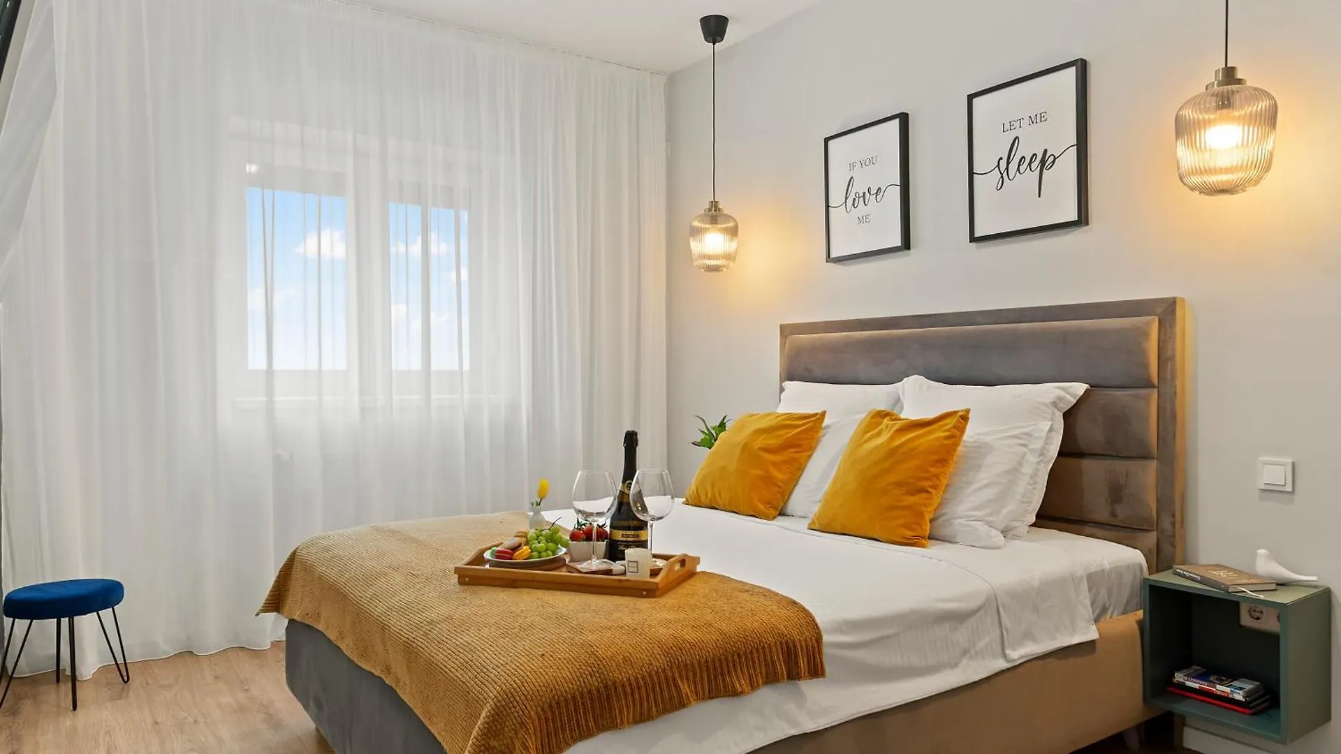 Mido Park Apartment With Private Parking & Self Check-In Bucharest
